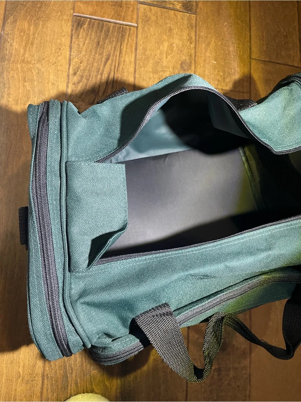 Team Kool Vintage 90’s Green Indy Racecar Green Duffle Bag EUC